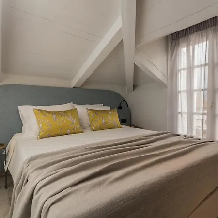 شقة فندقية Mavra Elegant 3*